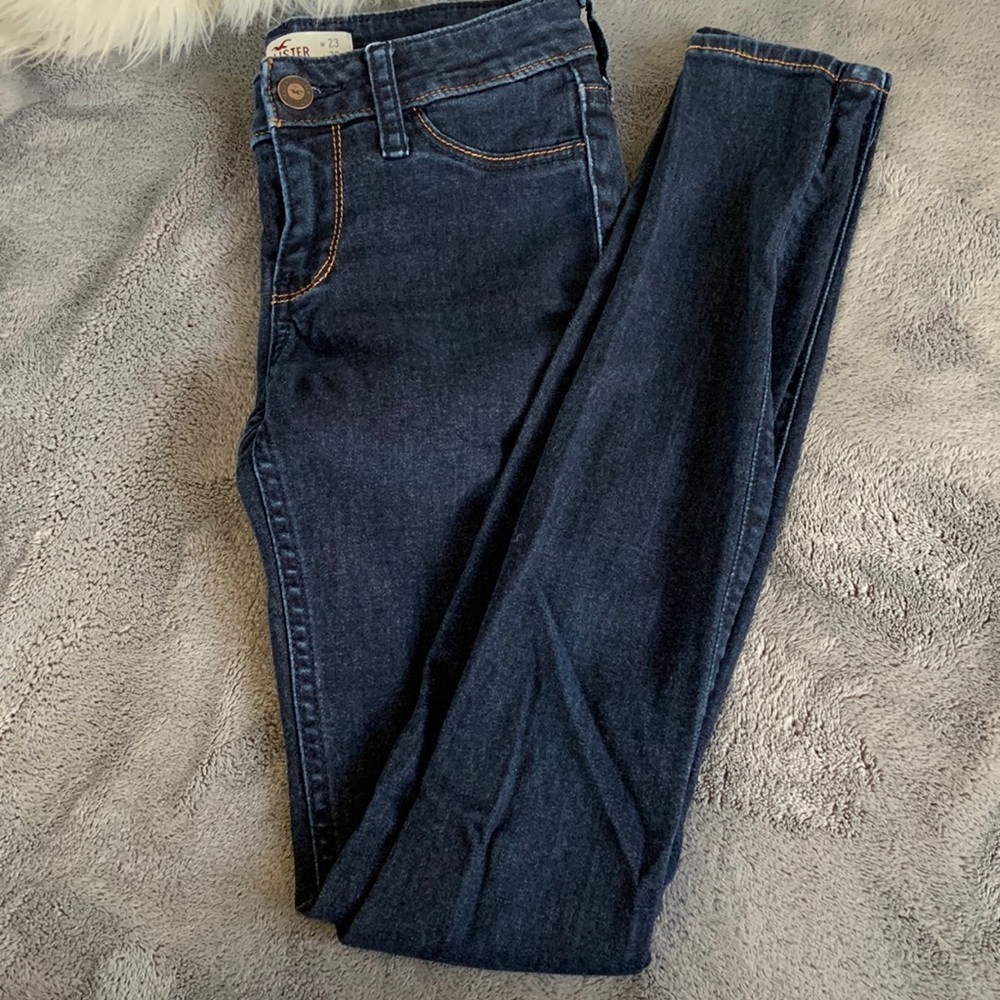 Hollister jeans